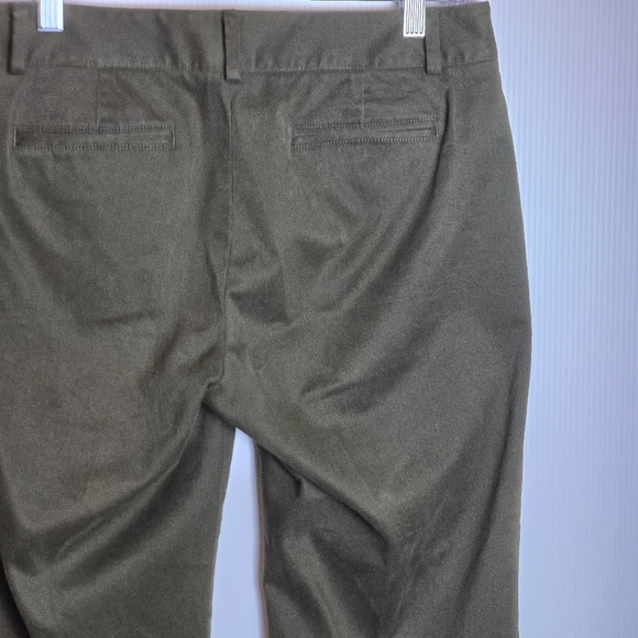 Talbots Women's Brown Signature Straight Leg Stretchy Size 8P Zippered Pockets - Picture 11 of 15